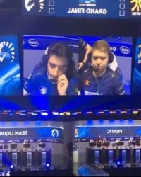  电竞赛事直播火爆，千万观众在线观战