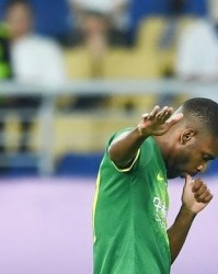  中超首轮激战正酣，多场对决上演进球盛宴