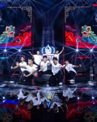  宿敌再度相逢决战电竞最高殿堂