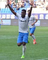  老牌劲旅深陷保级泥潭，换帅能否力挽狂澜