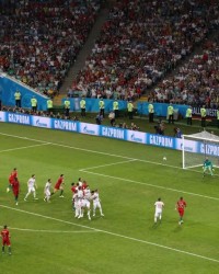  葡萄牙巨星C罗达成生涯千球里程碑