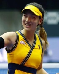  穆霍娃非种子身份连克三位巨头