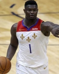  鹈鹕锡安威廉森暴扣连连压制对手