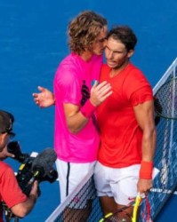  网坛新锐挑战传统，年轻力量改写格局