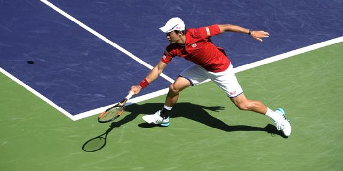  边路快马突破，单骑闯关上演帽子戏法