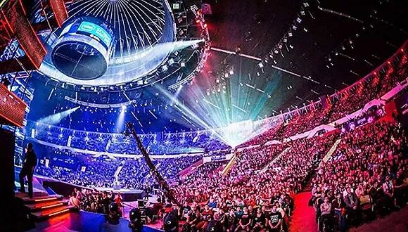  电竞赛事火爆开启全民竞技热潮