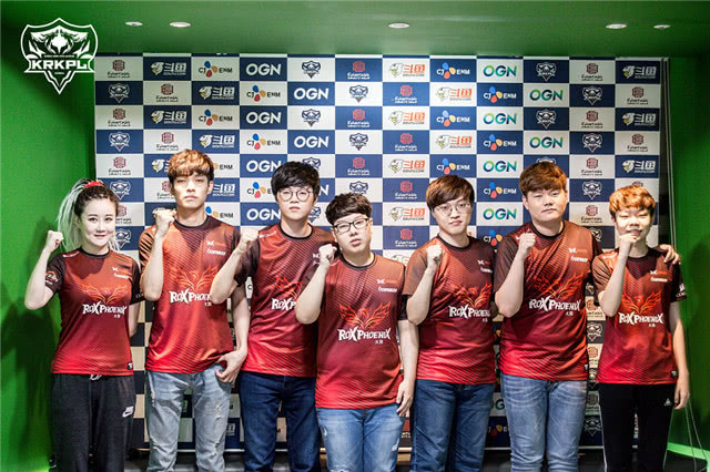  KPL总决赛即将打响，顶级战队蓄势待发  